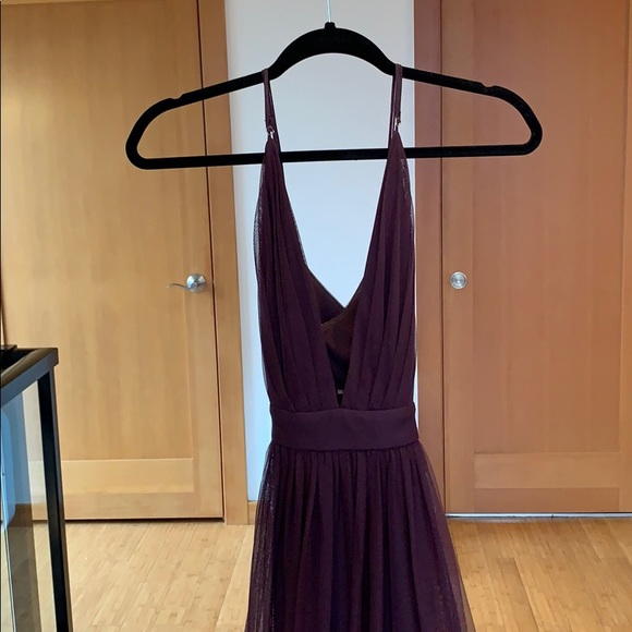 Gown - Picture 3 of 4